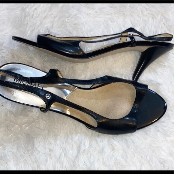 MICHAEL Michael Kors Shoes - MICHAEL Michael Kors Black Patent Leather Slingback Shoes Size 9.5 Sandals
